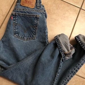 Levi’s mom jeans 550s (tapered)